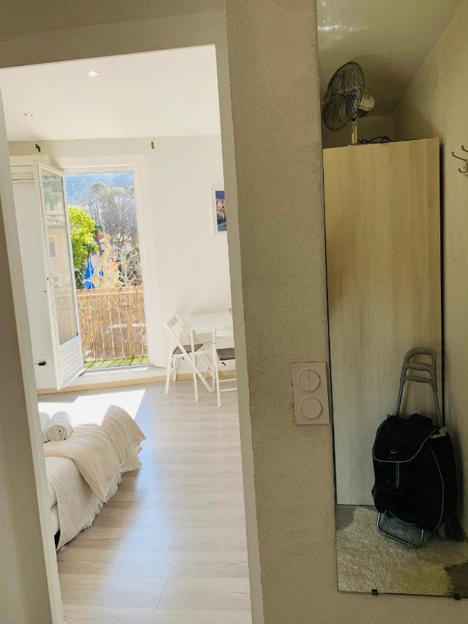 Au Coeur Du Village Joli Studio Cassis Eksteriør billede